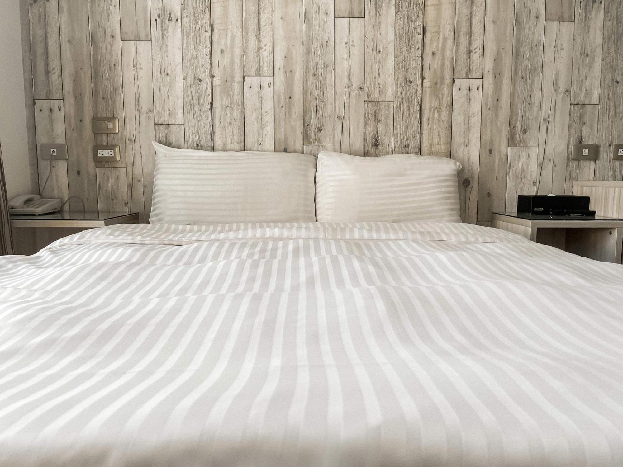 Check Inn Express Taichung Fuxing Hall 2 Экстерьер фото